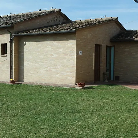 Hotel Fonte Dei Tufi Siena