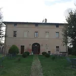 Fonte Dei Tufi سيينا