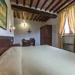 Fonte Dei Tufi 3* سيينا