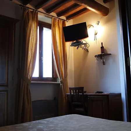 Panzió Fonte Dei Tufi 3*