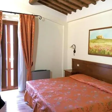 Fonte Dei Tufi Panzió 3*