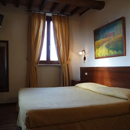 Fonte Dei Tufi Hotel Siena