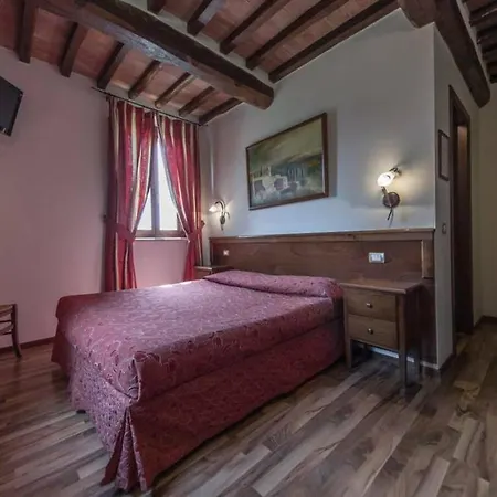 Fonte Dei Tufi Hotel