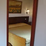 Fonte Dei Tufi 3* Siena