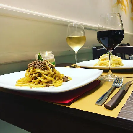 Fonte Dei Tufi 3* Siena