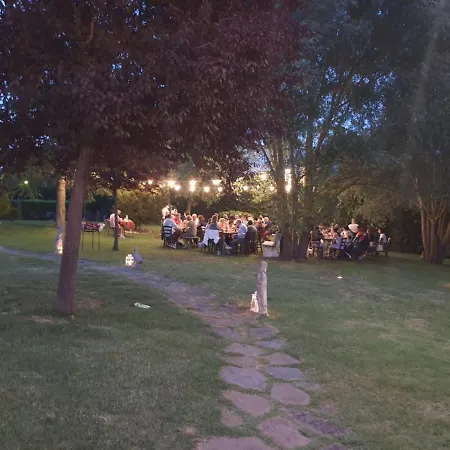 Fonte Dei Tufi فندق