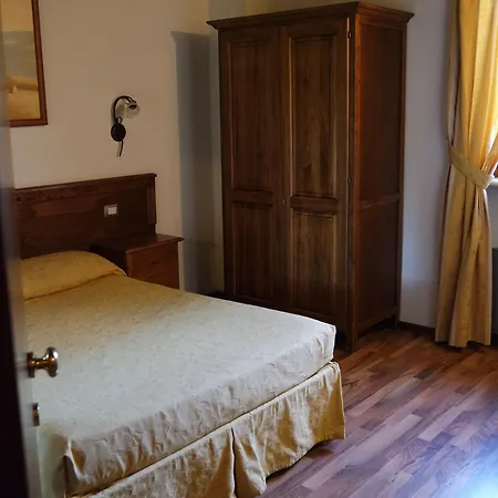 Fonte Dei Tufi فندق 3*