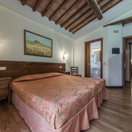 Fonte Dei Tufi Hotell 3*