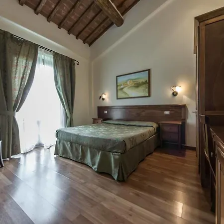 Fonte Dei Tufi فندق 3*