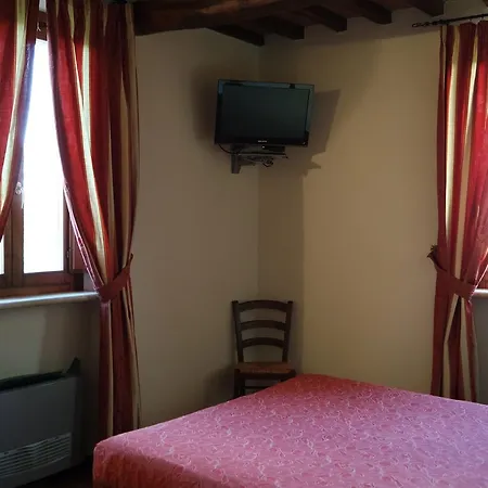 Fonte Dei Tufi 3* Siena