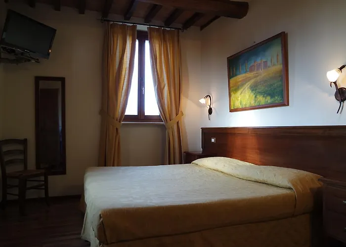 Fonte Dei Tufi Panzió Siena